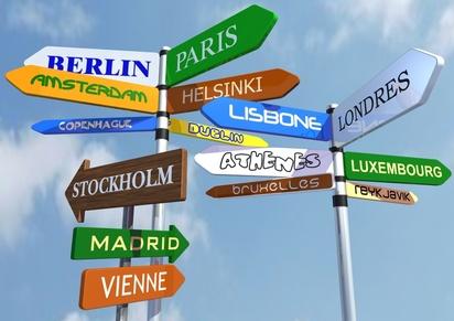 Panneaux indicateurs destinations week end en amoureux en Europe