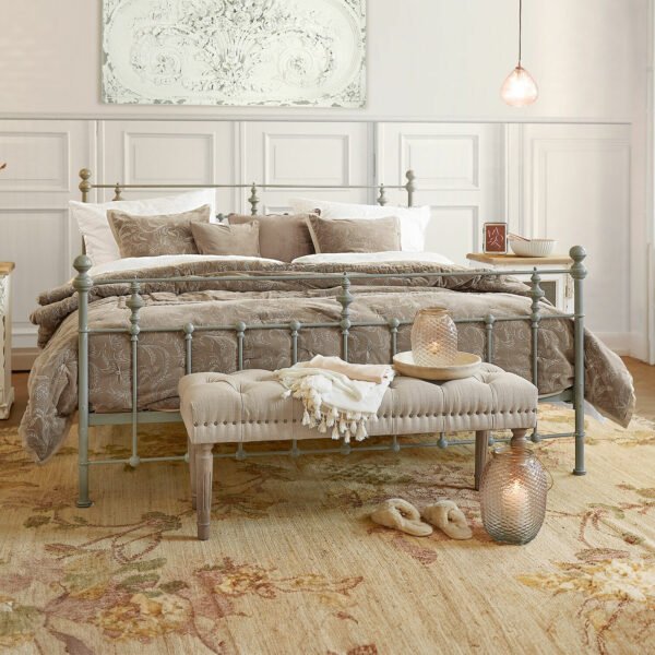 Lit métal finition gris antique
