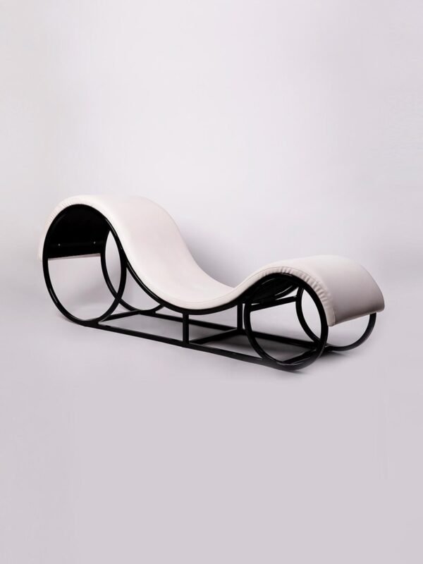Chaise longue tantrique