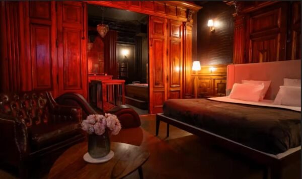 Secret Boudoir Spa
